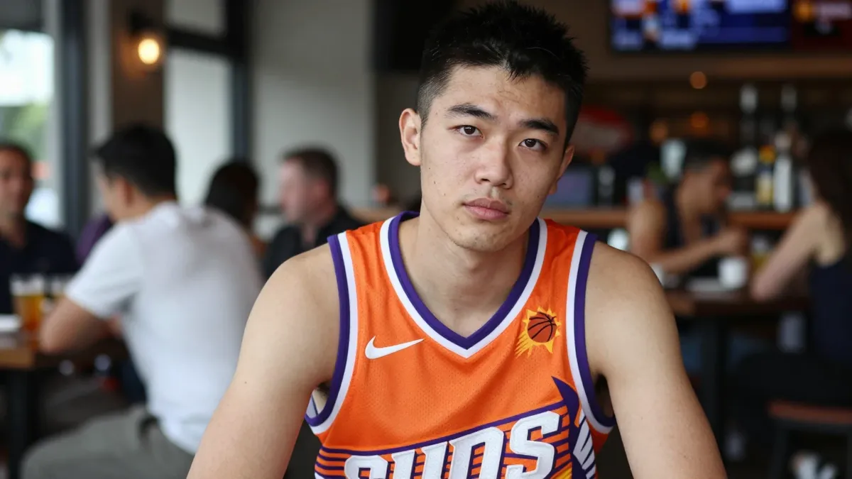 Phoenix Suns fans weigh in on the team's offseason moves, ideal closing lineups, and win-loss predictions for the...