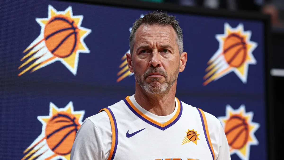 Phoenix Suns Unveil Massive New LED Video Board Outside Arena