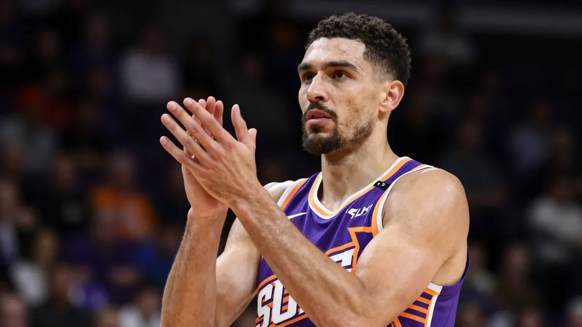 Phoenix Suns' Devin Booker snubbed again in NBA GM survey