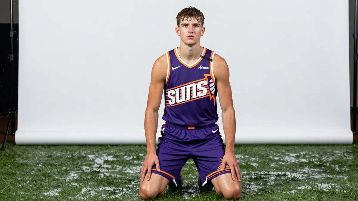 Phoenix Suns claim former Lakers big man Drew Timme off waivers