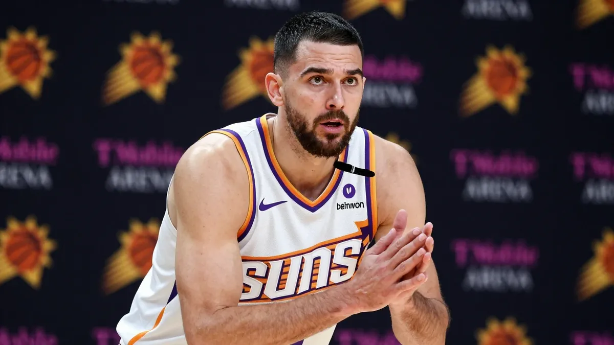 Phoenix Suns bring their entire roster to the NBA Summer League in Las Vegas, highlighting culture and teamwork as they...