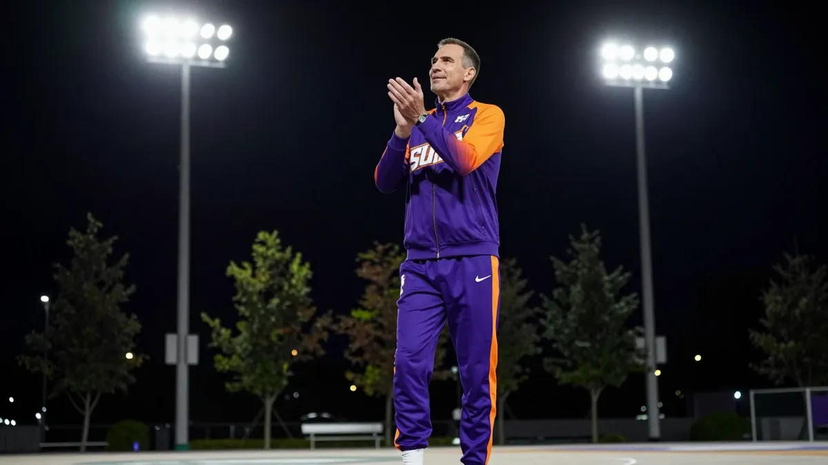 Phoenix Suns and mayor launch 2027 NBA All-Star Weekend countdown at Sky Harbor